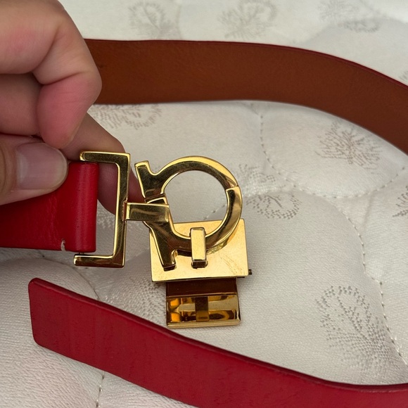 Salvatore Ferragamo belt - Picture 8 of 11